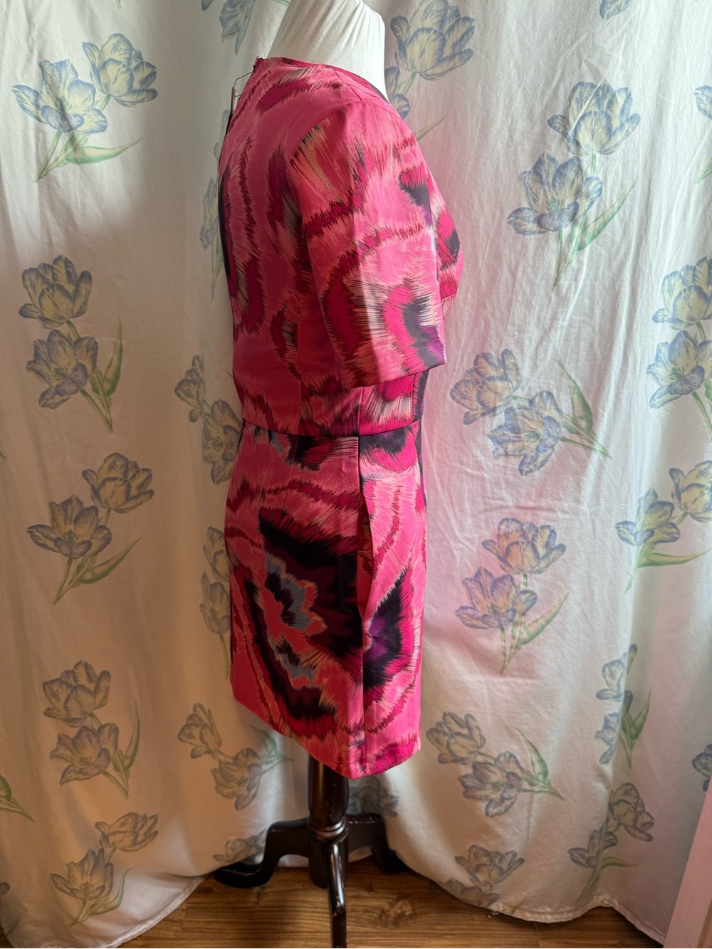 French Connection Hot Pink Abstract Mini Dress - Pockets! Size 4 - Picture 4 of 11